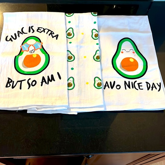 Other - ⭐️ 3 Avocado dish towels ⭐️